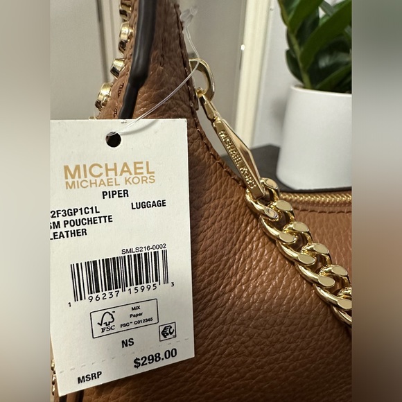 Michael Kors Piper Small Pebbled Leather Shoulder Bag - Picture 10 of 12